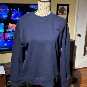 🔵Women’s Navy Long-Sleeve